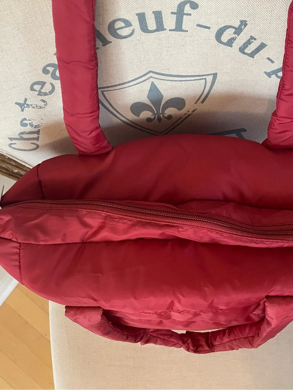 NWOT Roberto Coin Red Quilted Puffer Tote